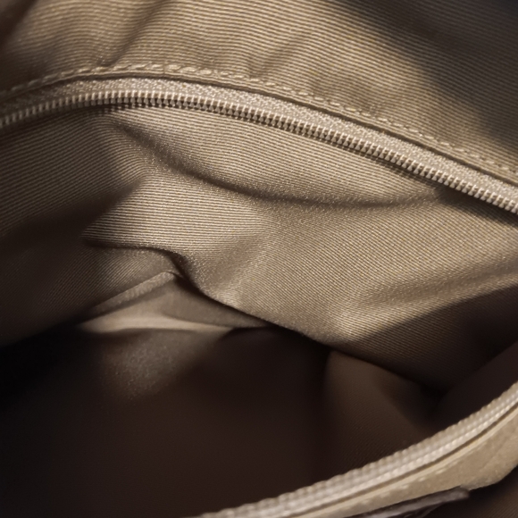 Coach Brown Suade Bag Needs To Be Cleaned - Picture 12 of 13